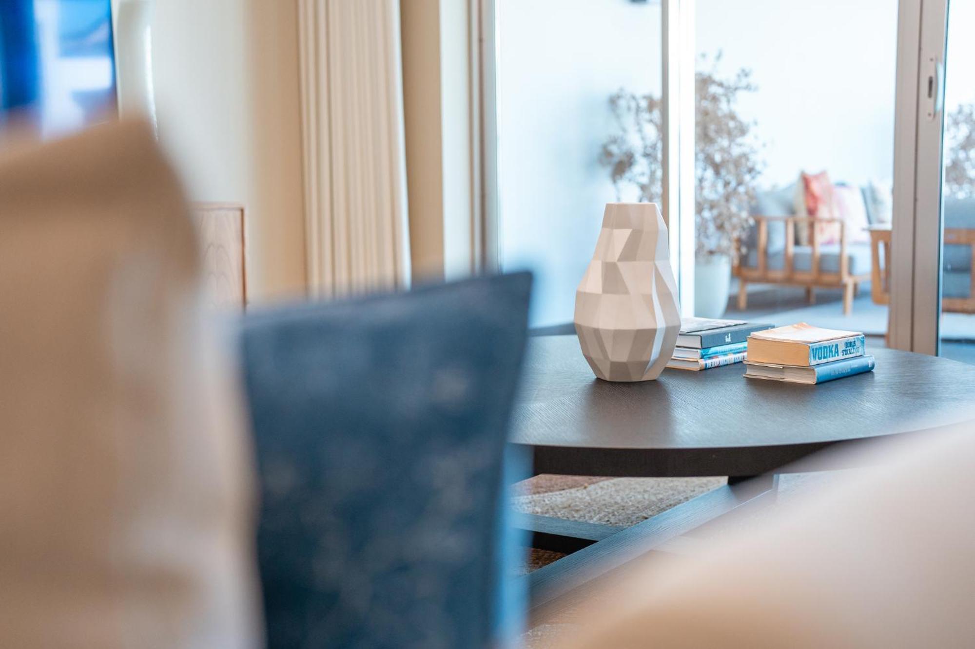 Suite 107 - Two Bedroom Apartment ฟุงชาล ภายนอก รูปภาพ