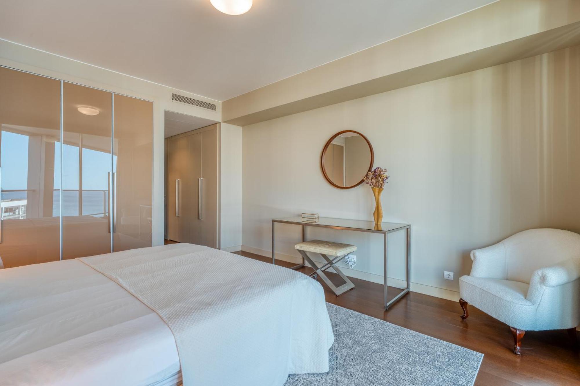 Suite 107 - Two Bedroom Apartment ฟุงชาล ภายนอก รูปภาพ